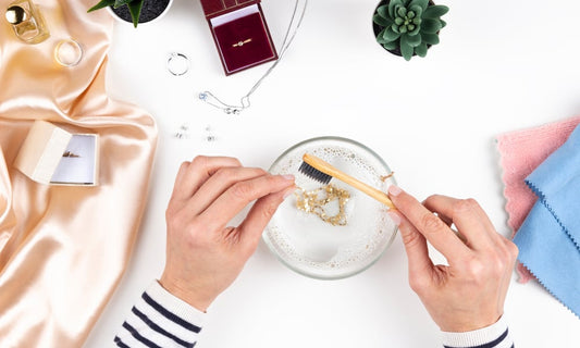 3 Home Remedies to Clean Your Jewelry