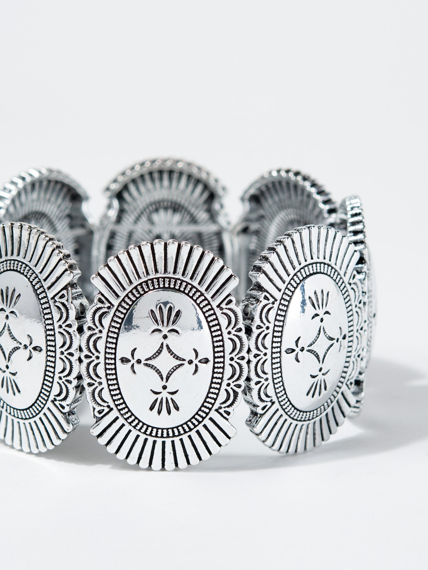 Ariana Western Oval Concho Stretch Bracelet