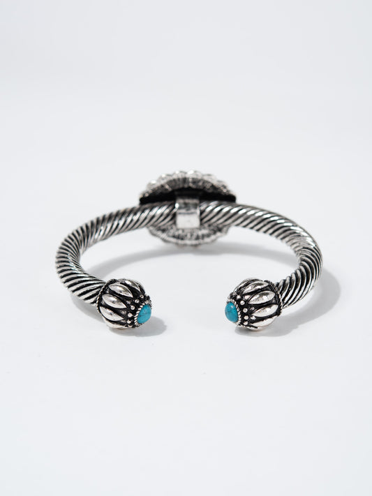 Belle Western Scalloped Concho Cuff Bracelet