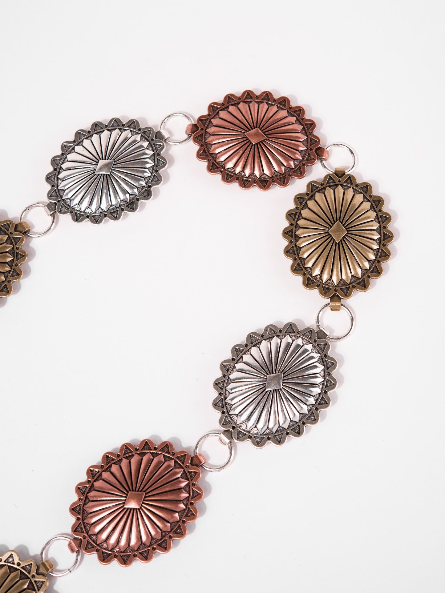 Amelia Western Mixed metal Oval Concho Chain Link Belt