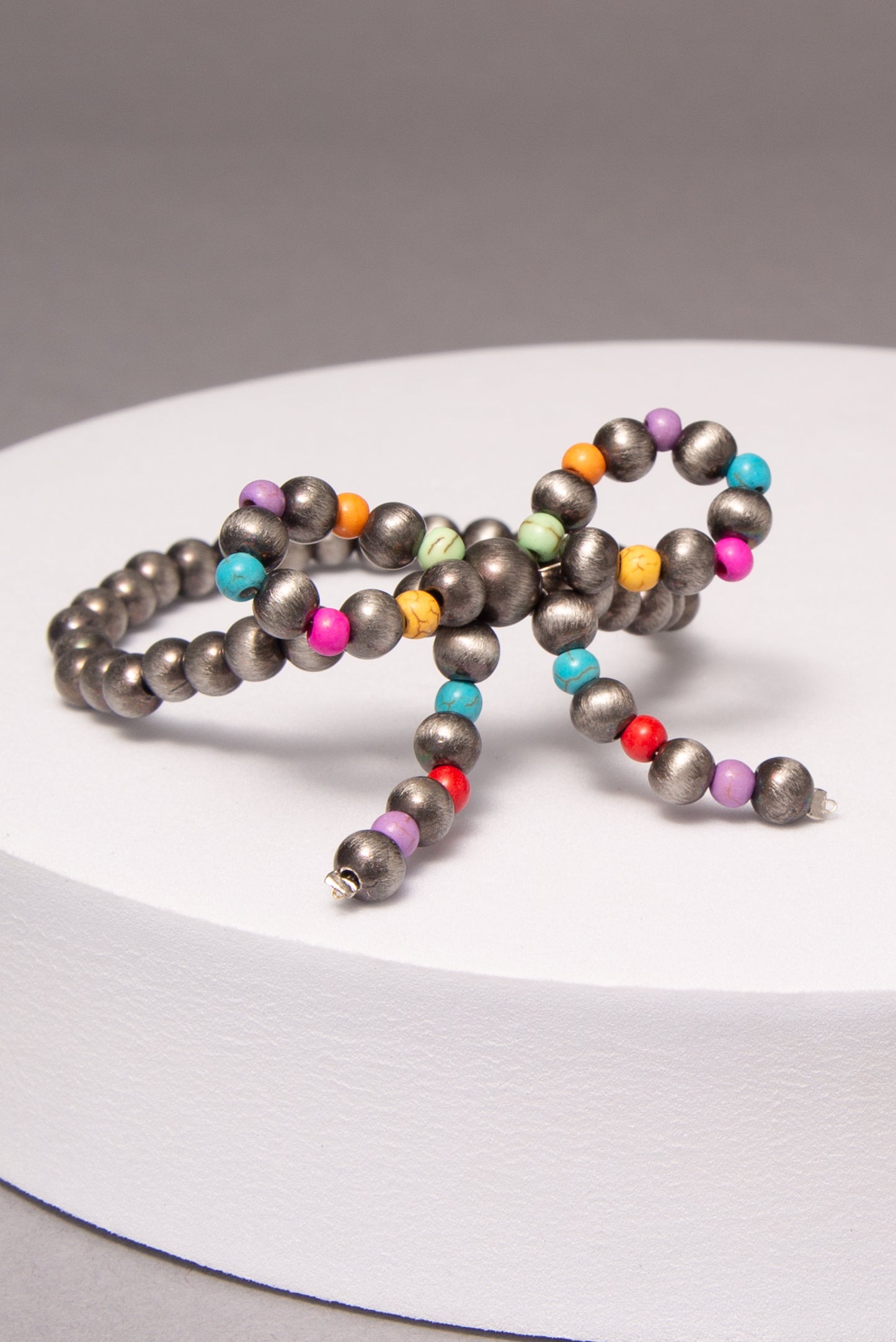 Lainey Western Beaded Stretch Bracelet with Center Bow Accent