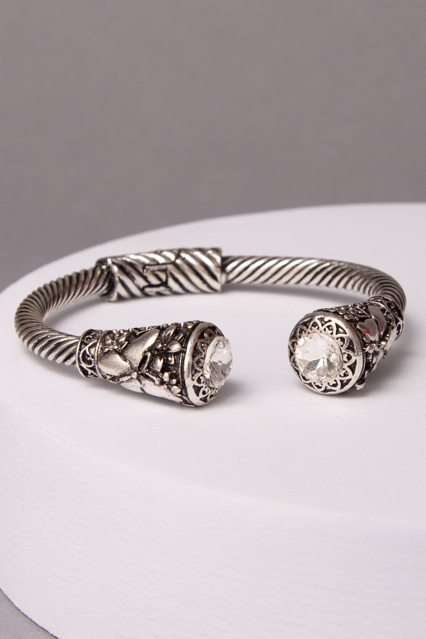 Mia Western Ribbed Bracelet with Bezel-Set Crystal | Silver