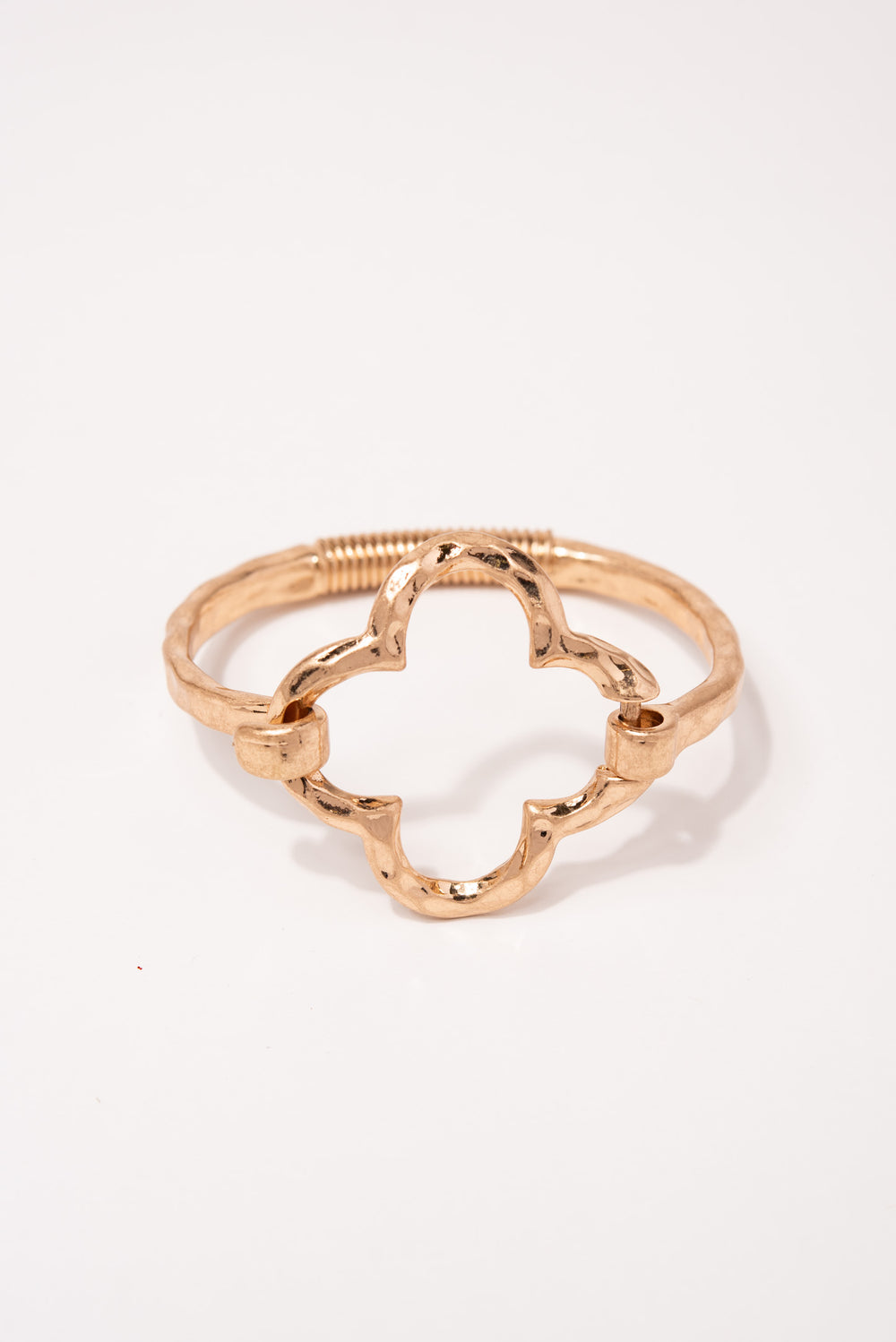 Delia Clover Metal Cuff Bracelet | Gold