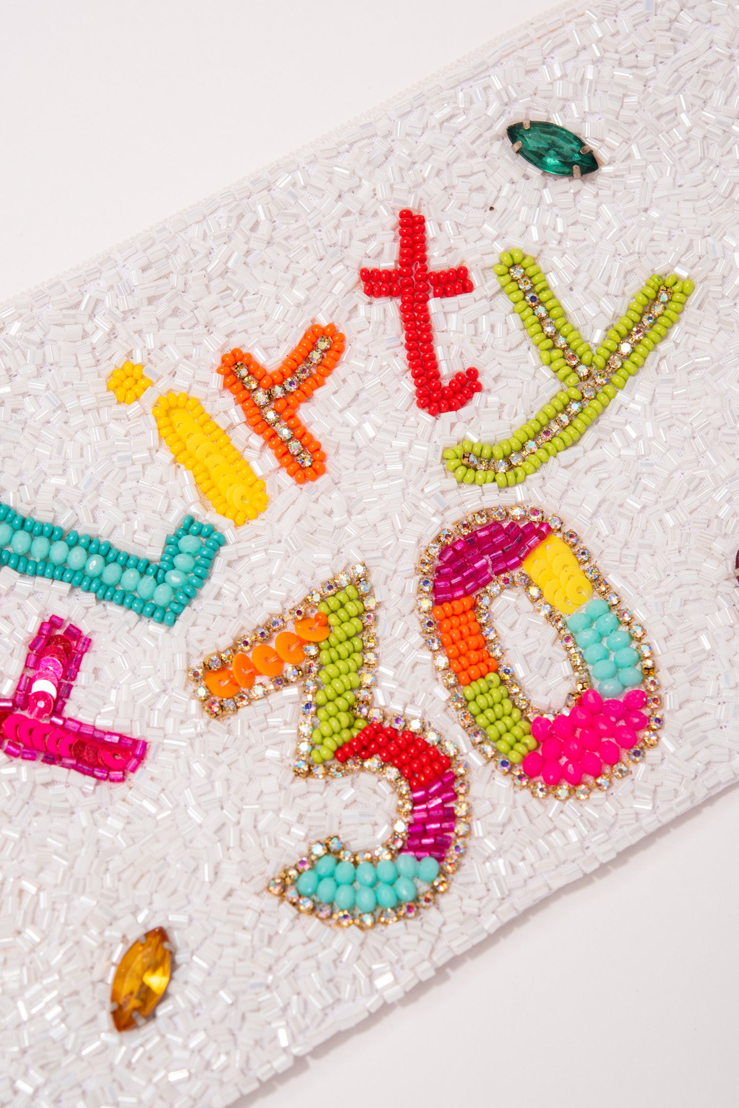 FLIRTY 30 Seed Beaded Wristlet
