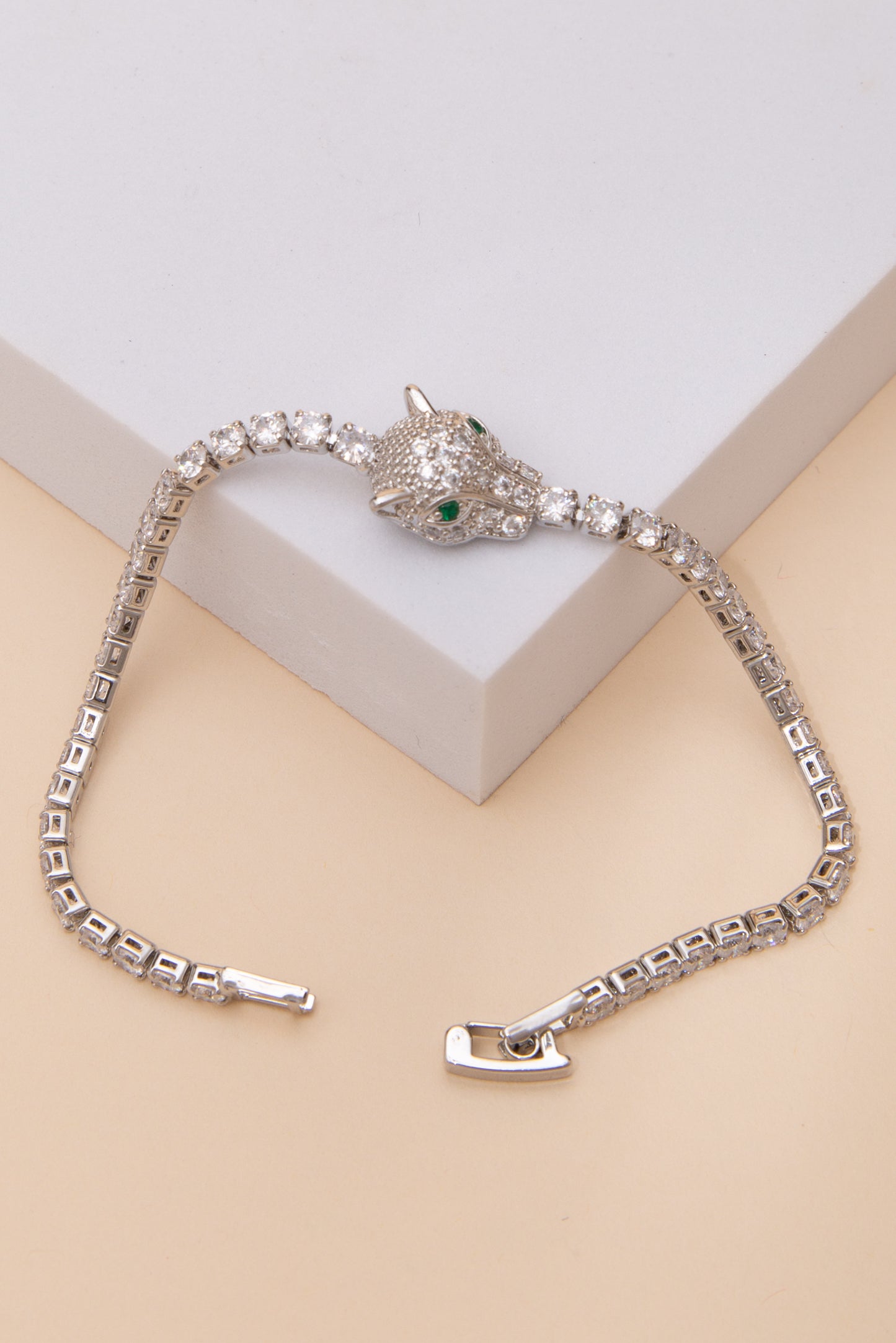 Alisson Cubic Zirconia Panther Head Center Tennis Bracelet