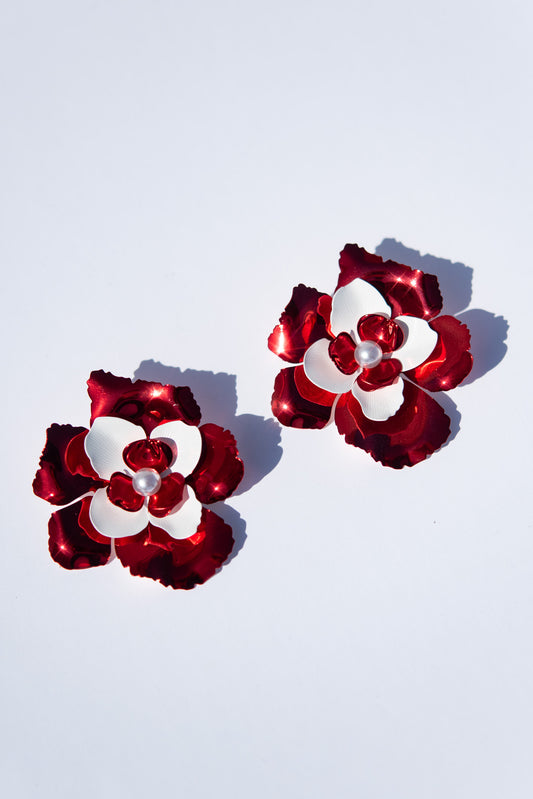 Allegra Floral Pearl Contrast Earrings