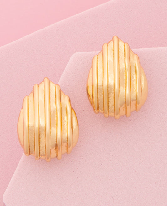 Brianna Ridge Bedded Crescent Teardrop Post Earrings | Gold