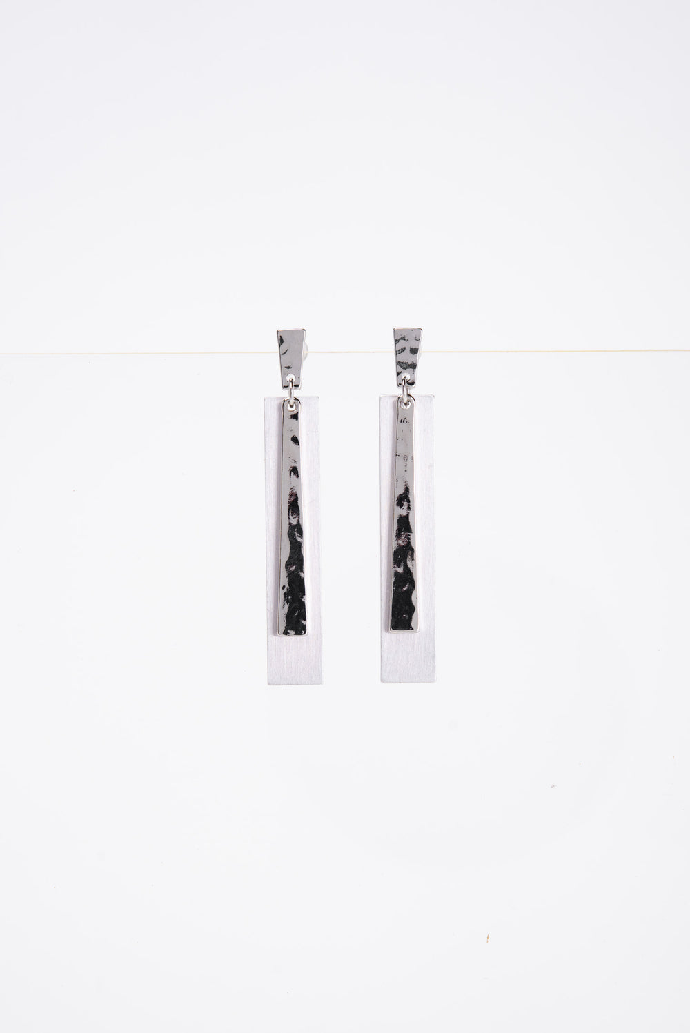 Farah Hammered Metal Linear Rectangular Dangle Earrings | Silver