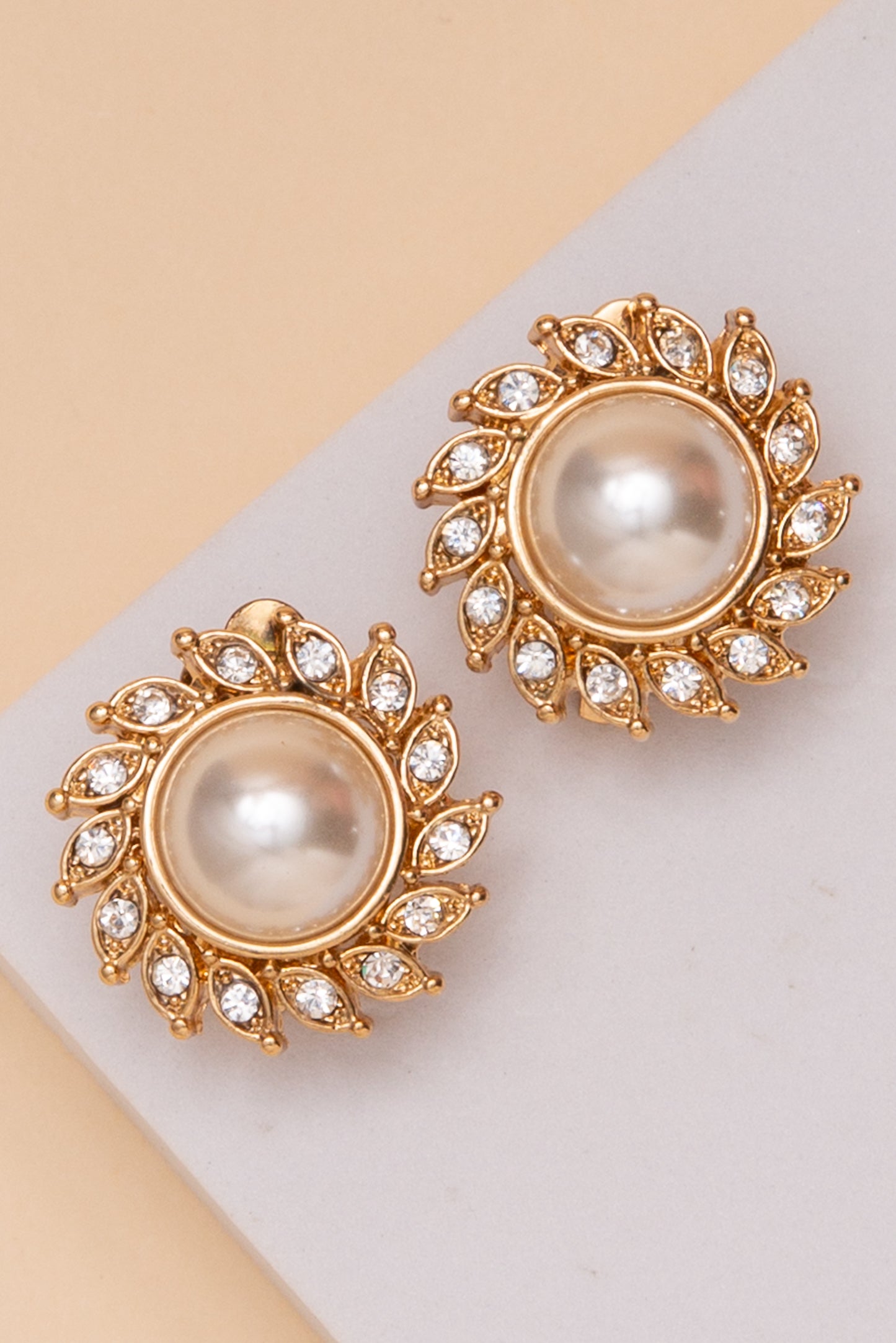 Isabelle Pearl with Marquise Crystal Halo Clip-On Earrings