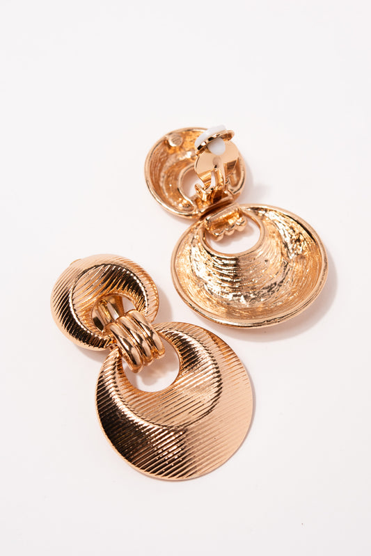 Grace Ribbed Open Knocker Clip-On Earrings | Gold