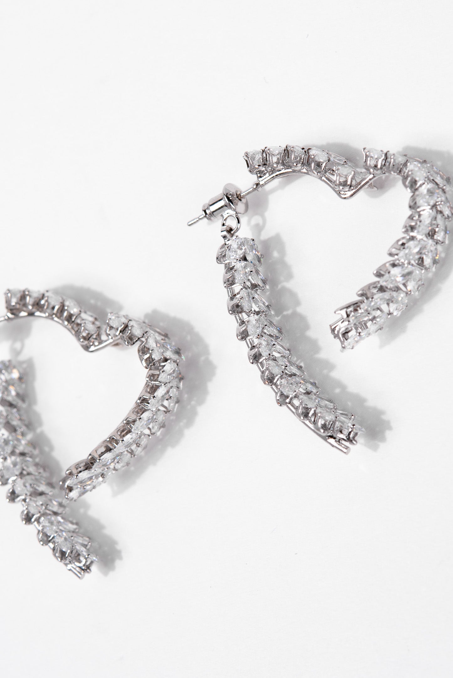 Kenzie Vine Rhinestone Heart Dangle Earrings