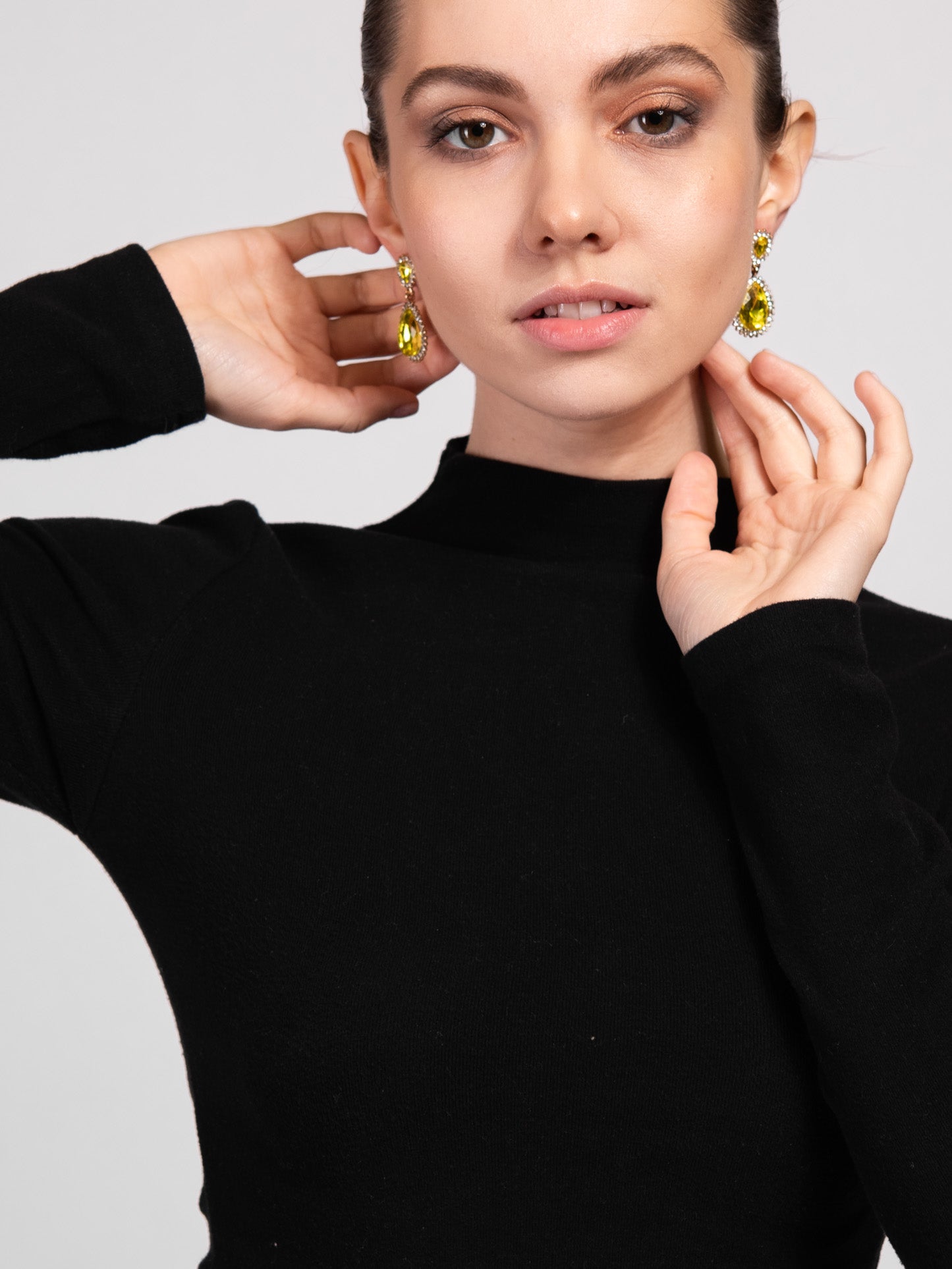 Clara Drop Pointed Rim Stone Post Earrings