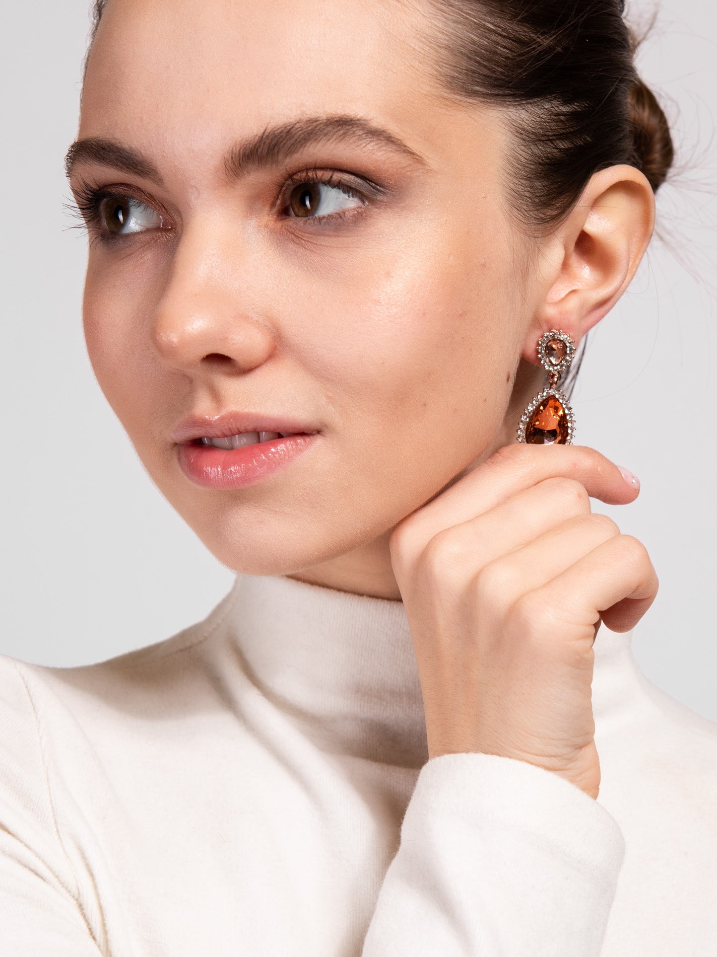 Clara Drop Pointed Rim Stone Post Earrings