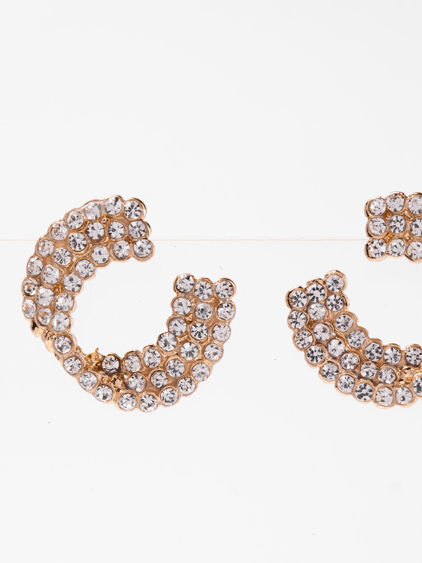 Cray Stone Minimal Stud Earrings