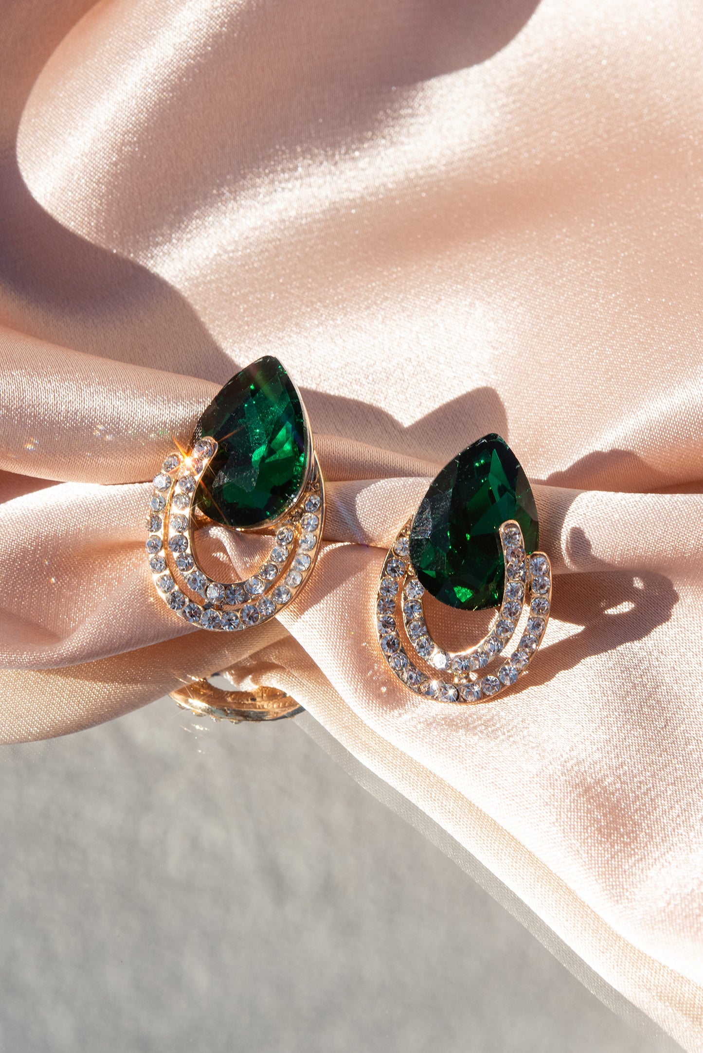 Aspen Pear & Loop Studs