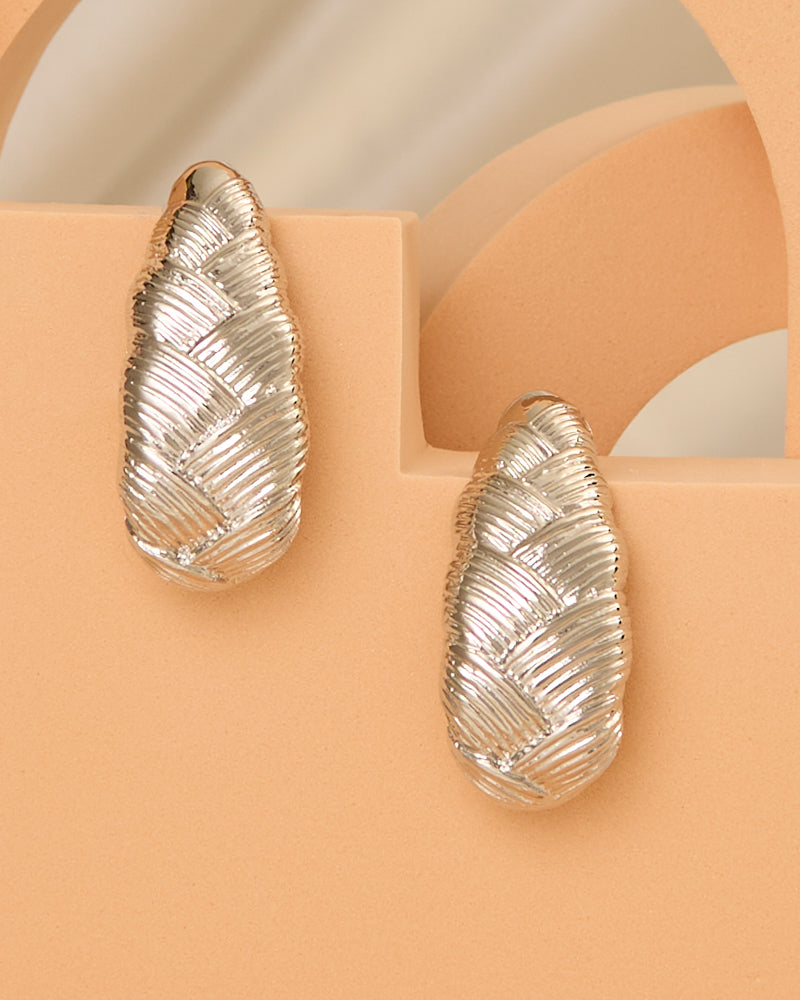 Julia Ridged Textured Pattern Teardrop Earrings