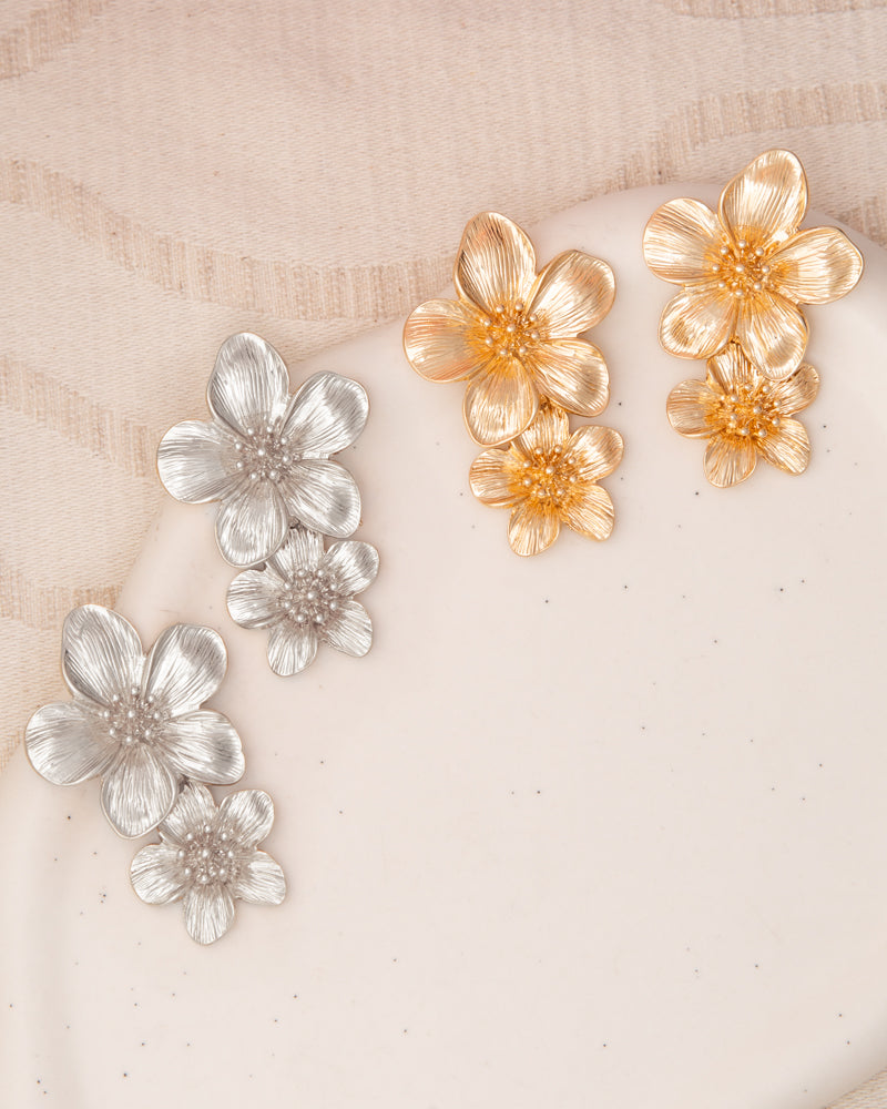 Bianca Hawaiian Acrylic Alloy Flower Post Dangle Earrings