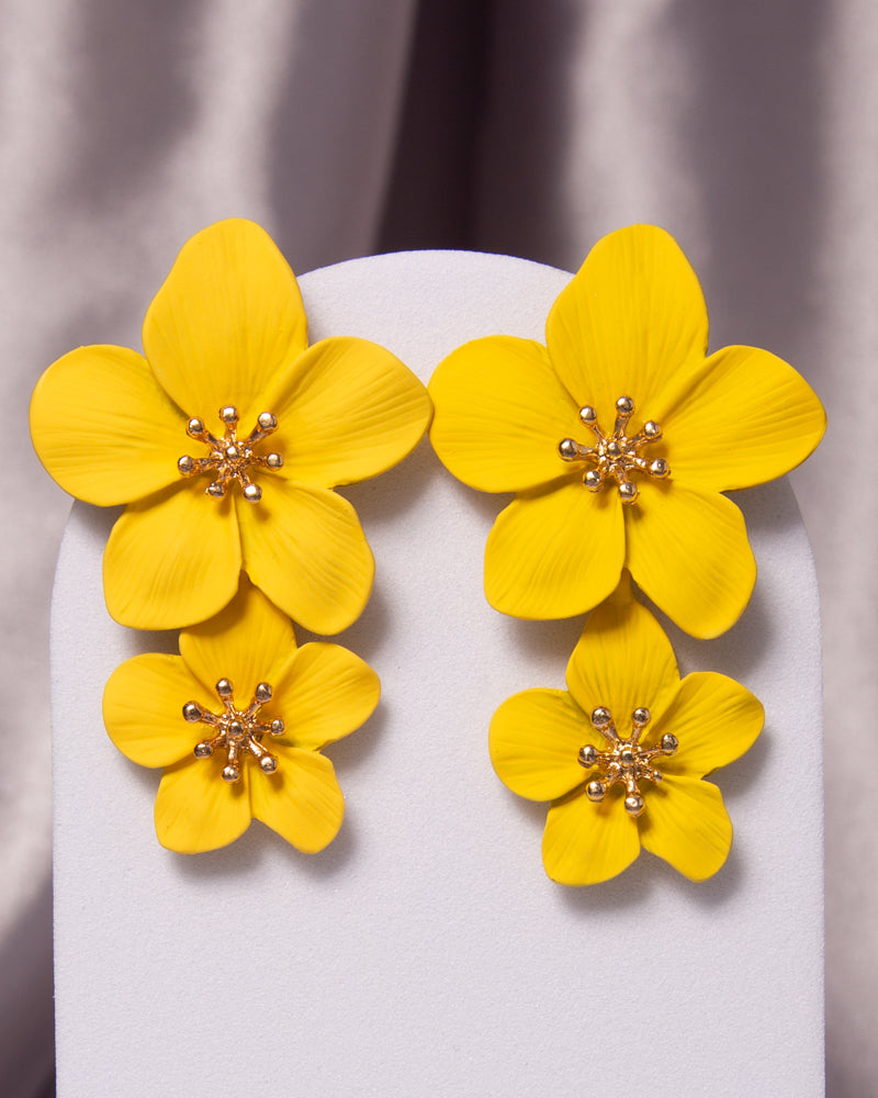 Bianca Hawaiian Acrylic Alloy Flower Post Dangle Earrings