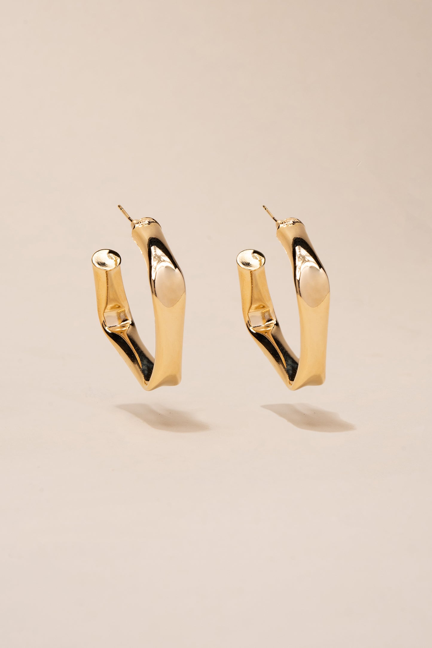 Fay Square Hoop Post Earrings