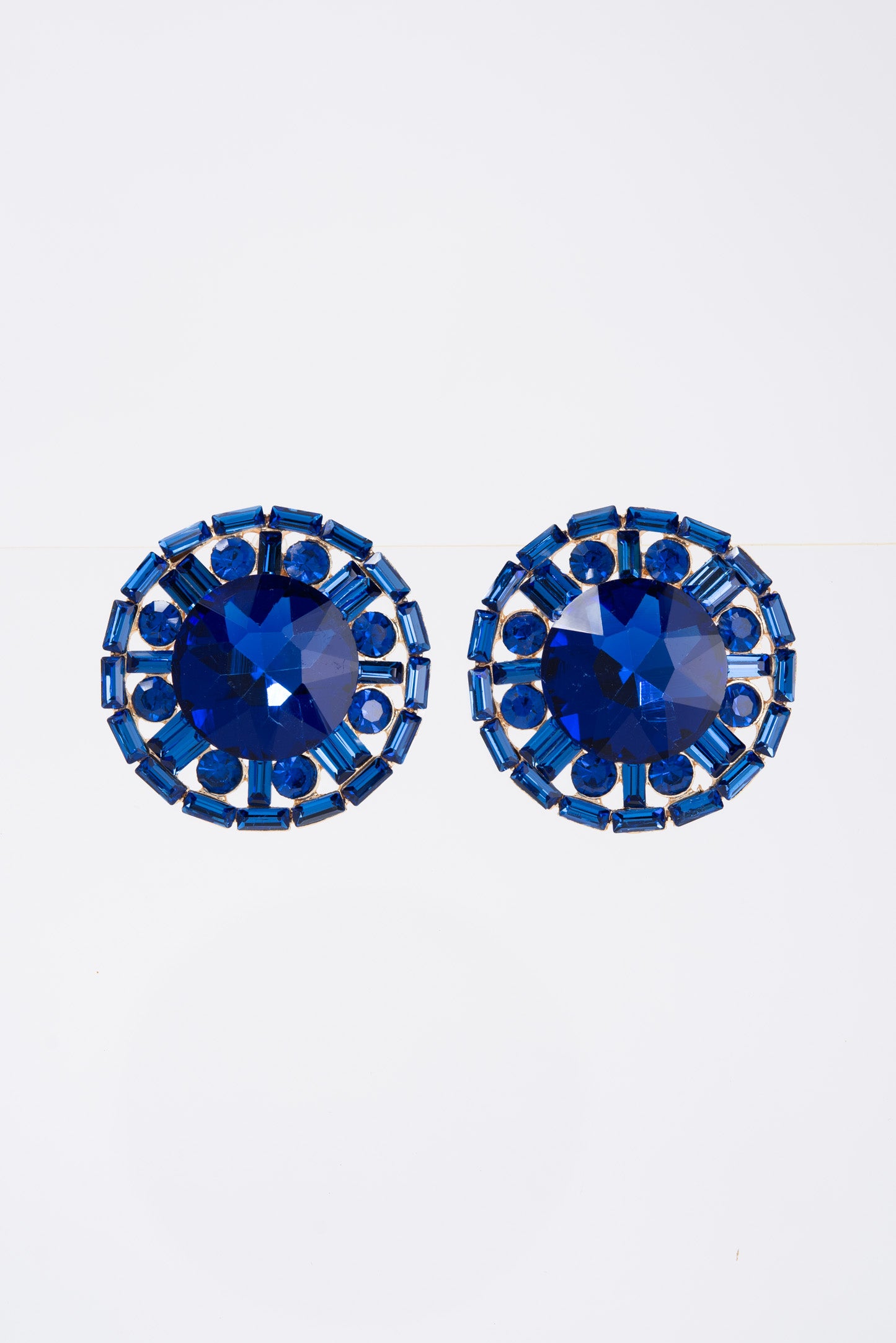 Juliette Vintage Cluster Circle Earrings