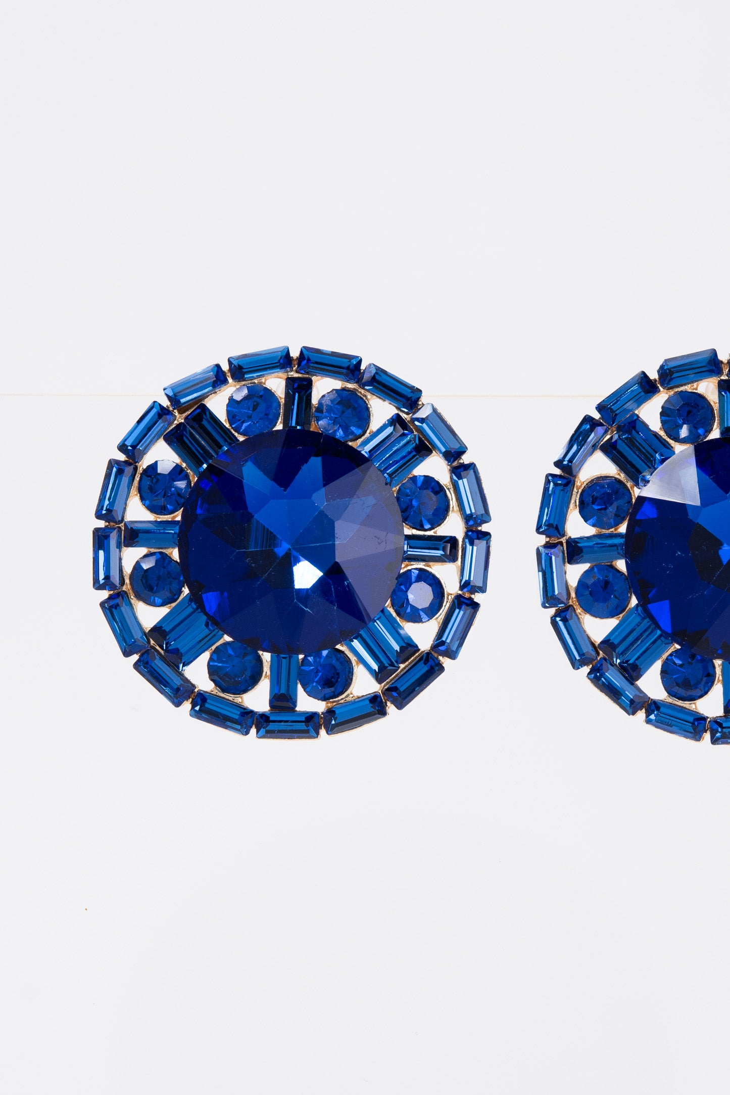 Juliette Vintage Cluster Circle Earrings