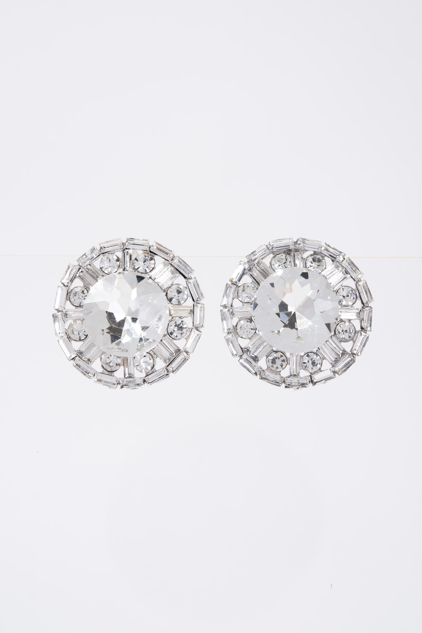 Juliette Vintage Cluster Circle Earrings