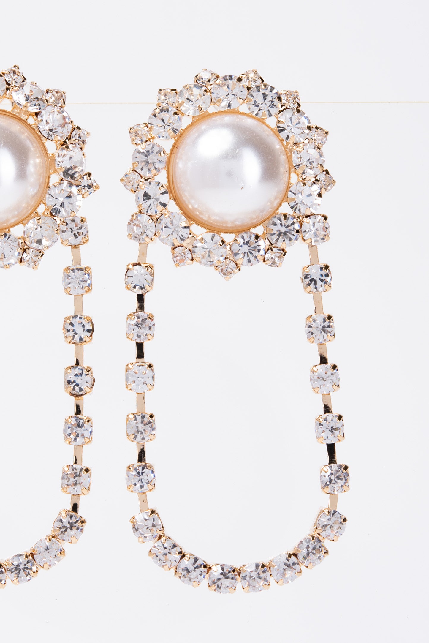 Willow Pearl & Rhinestone Loop Earrings