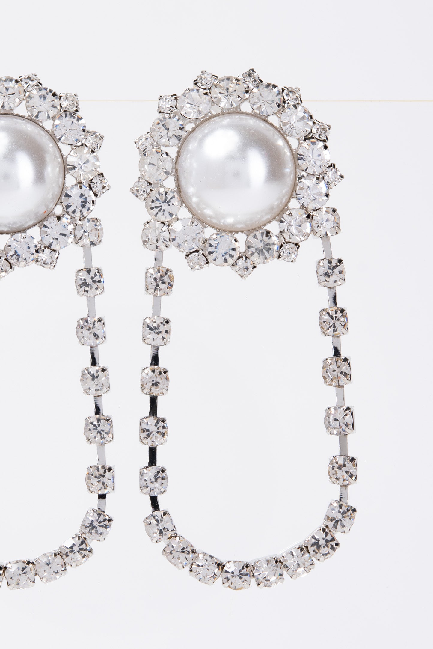 Willow Pearl & Rhinestone Loop Earrings