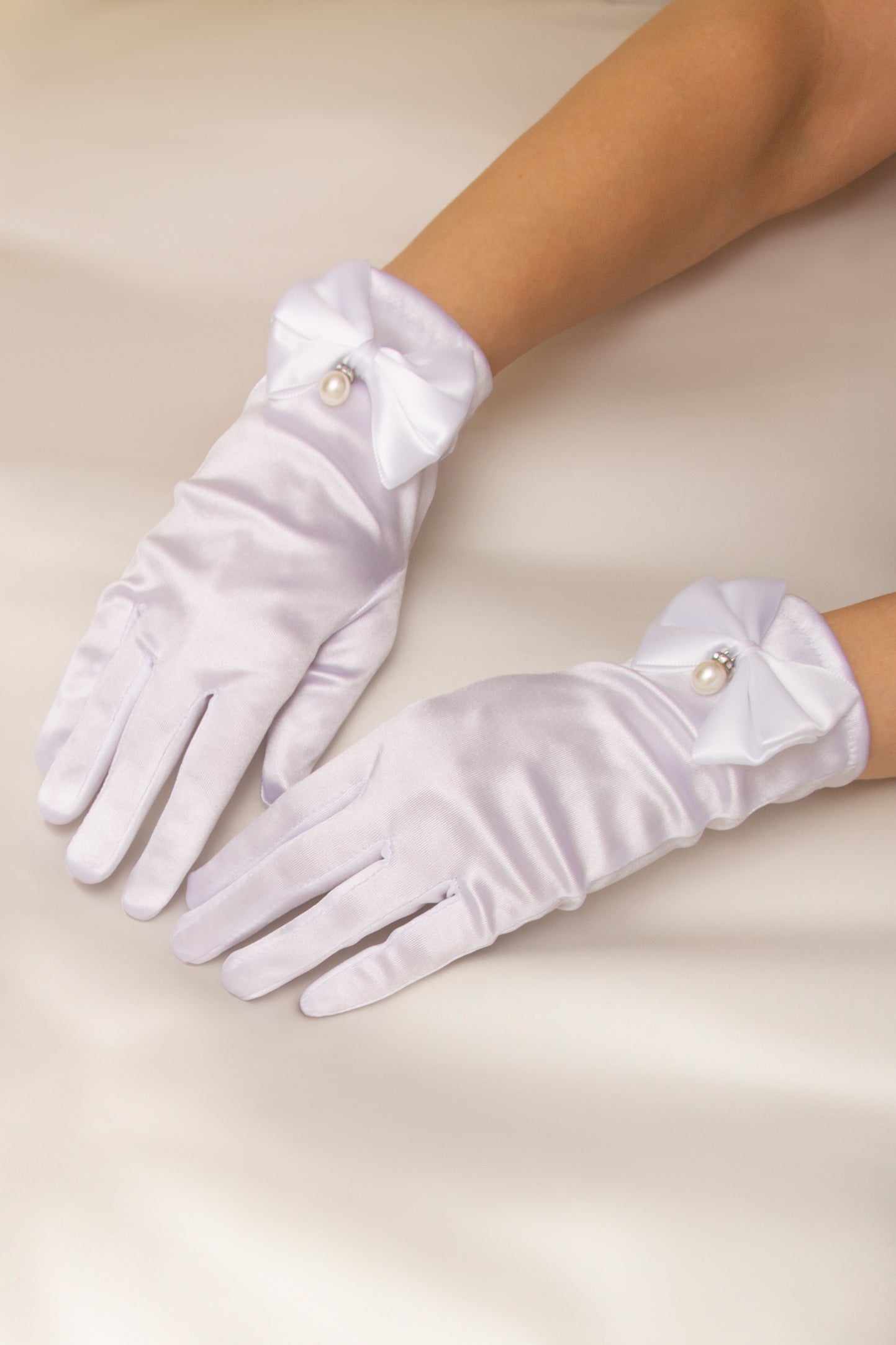 Julia Bridal Wrist Satin Gloves with Pearl Drop Bow Accent
