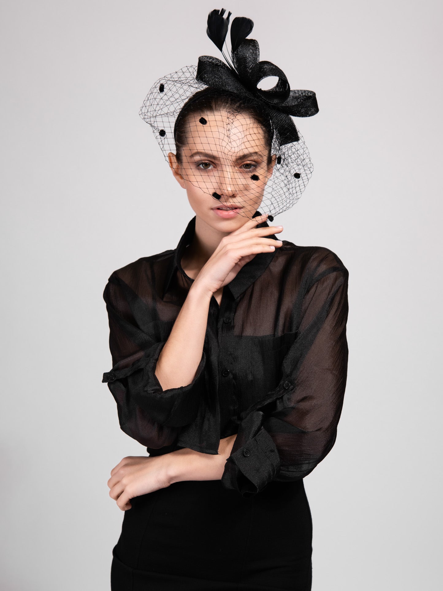 Isabella Veil Fashion Feather Fascinator