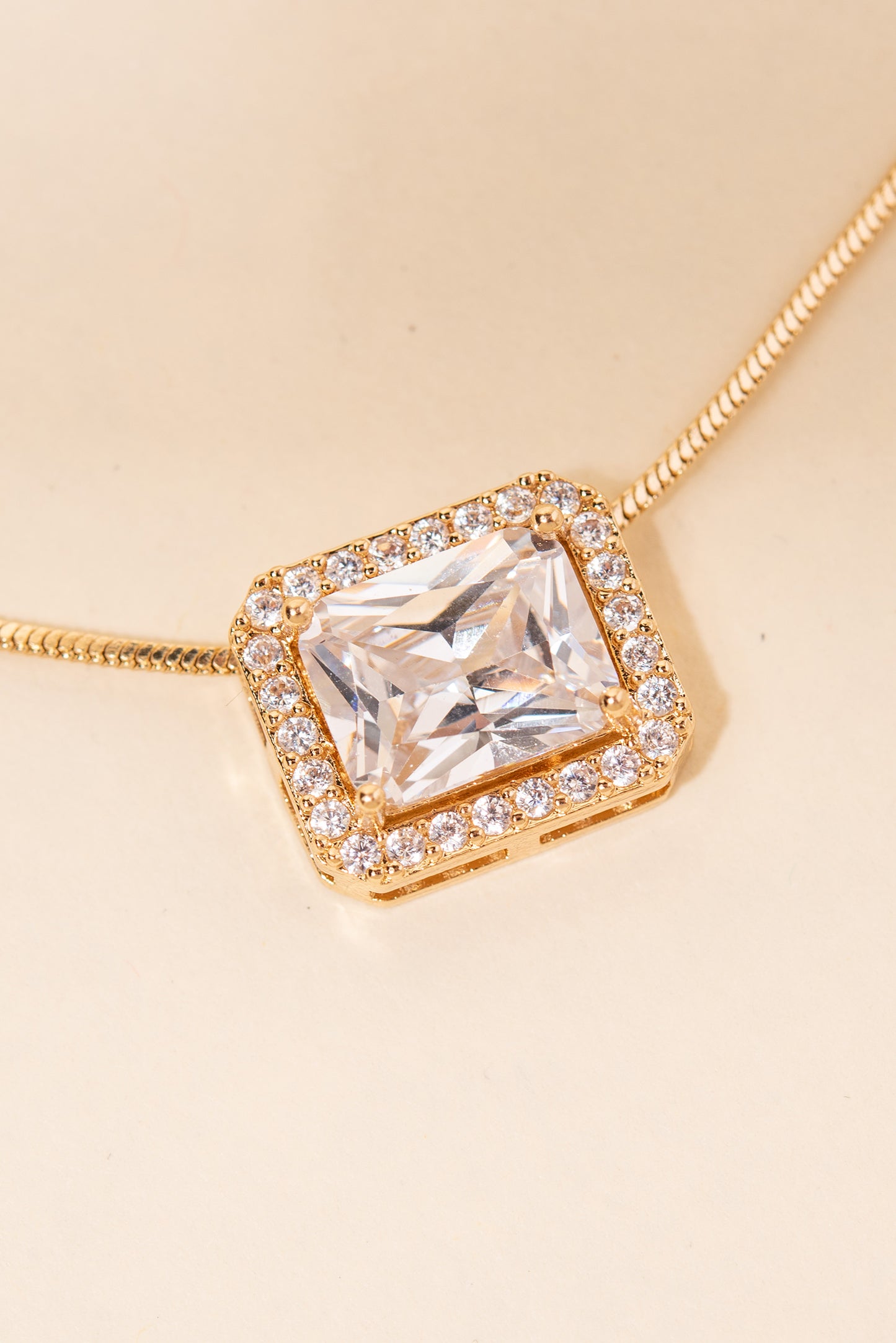 Thalia 2 Layer Bezel Set Solitare Pendant & Paperclip Chain Necklace - Gold