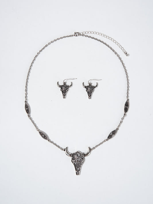 Belle Western Cut Out Filigree Necklace Set