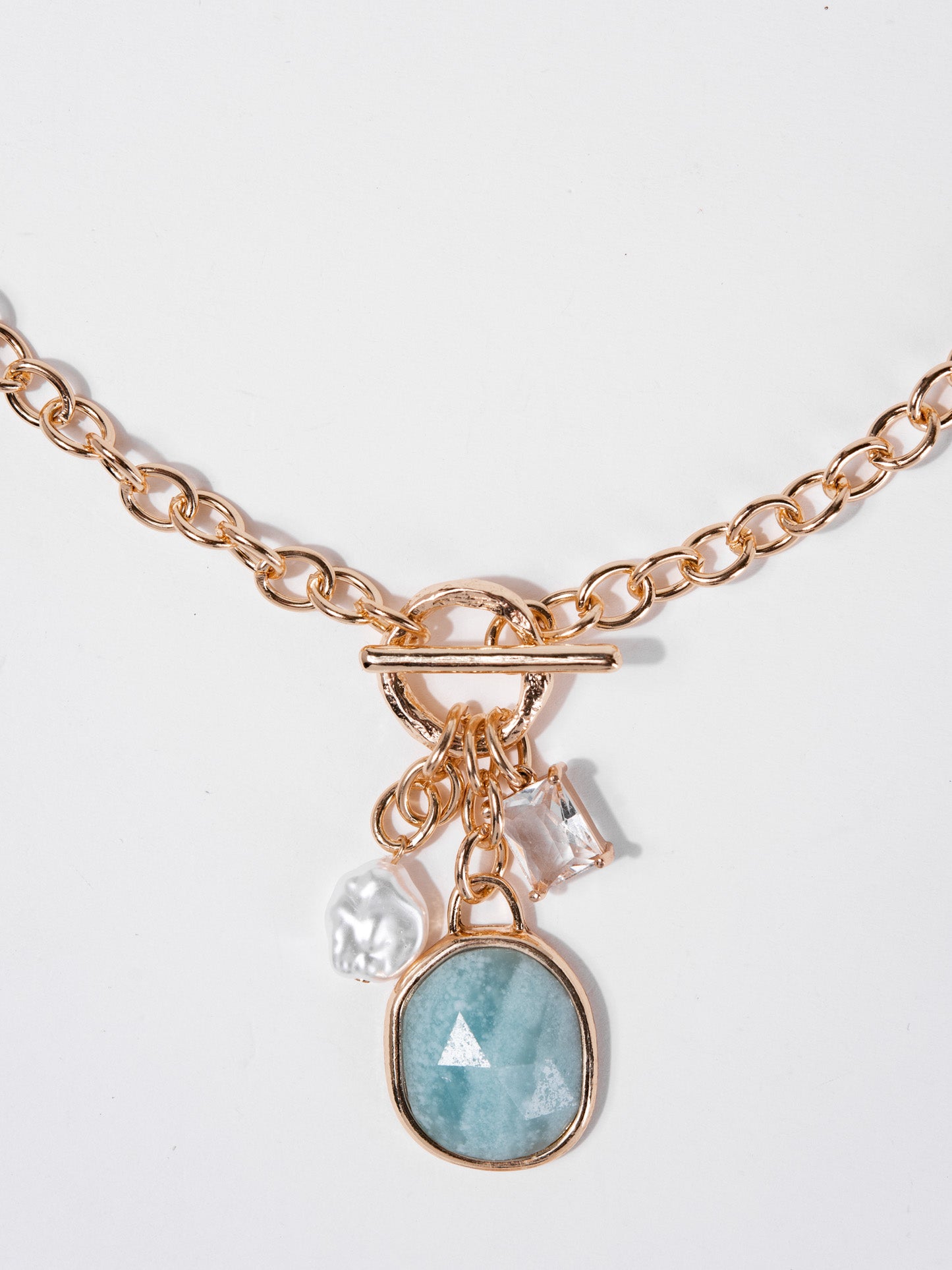 Alana Link Pendant Necklace
