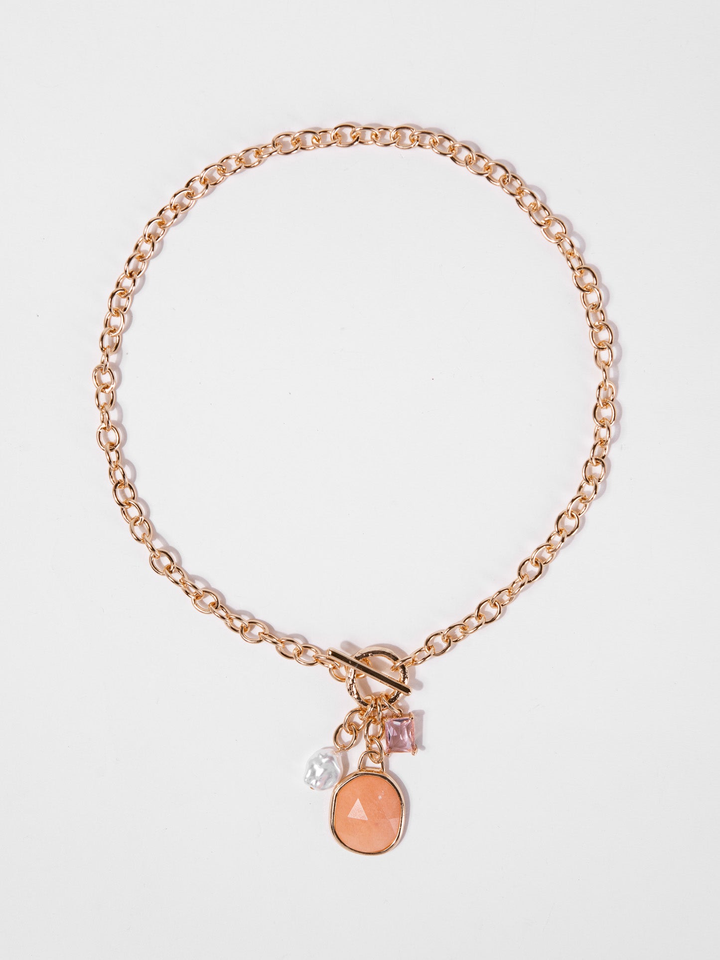 Alana Link Pendant Necklace