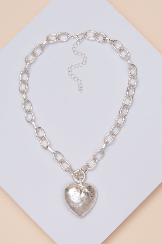 Zoey Hammered Heart Chain Link Necklace | Silver