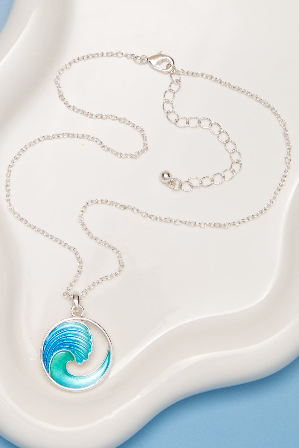 Kennedy Polished Epoxy Wave Circle Pendant Necklace