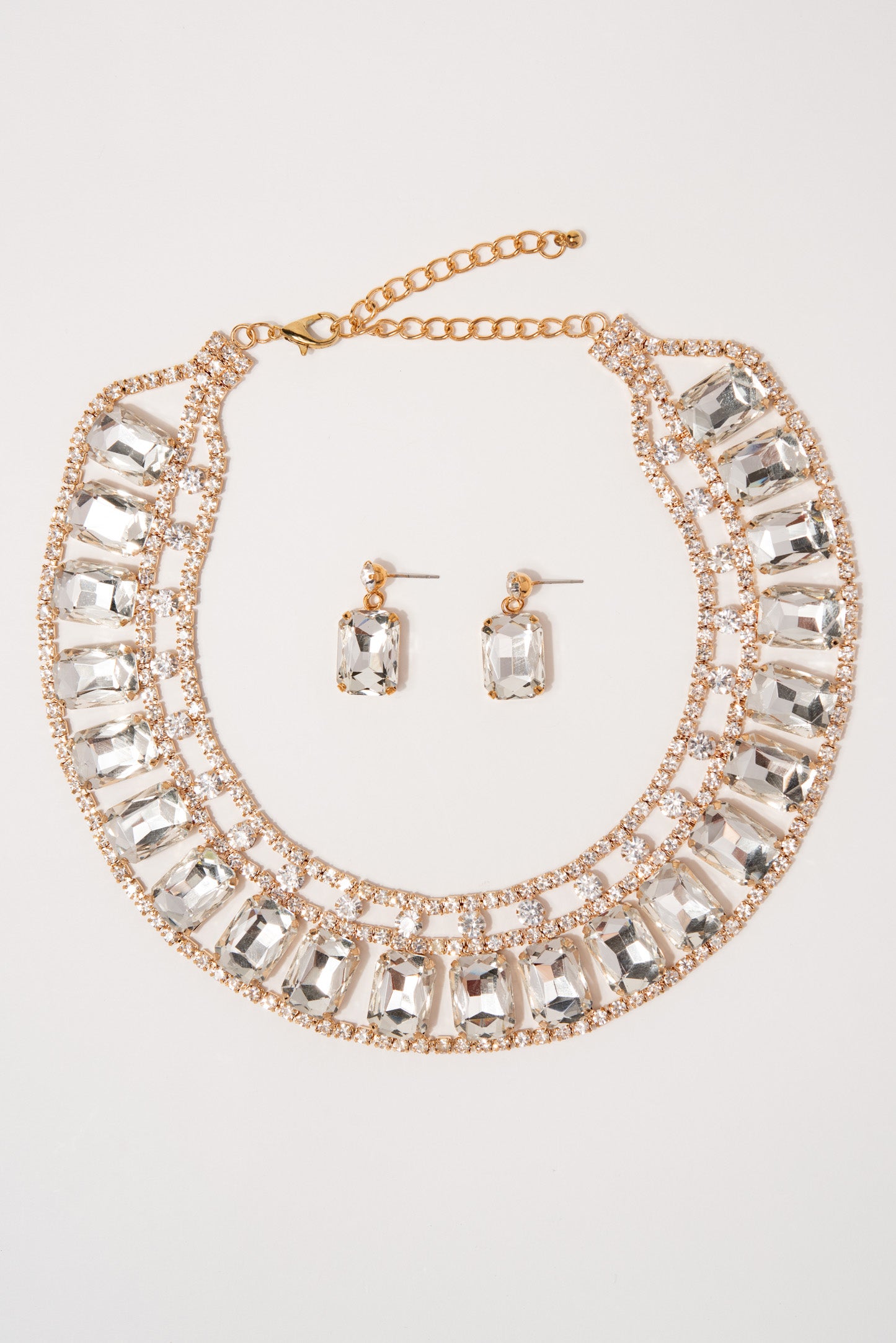 Grand Rhinestone Statement Necklace