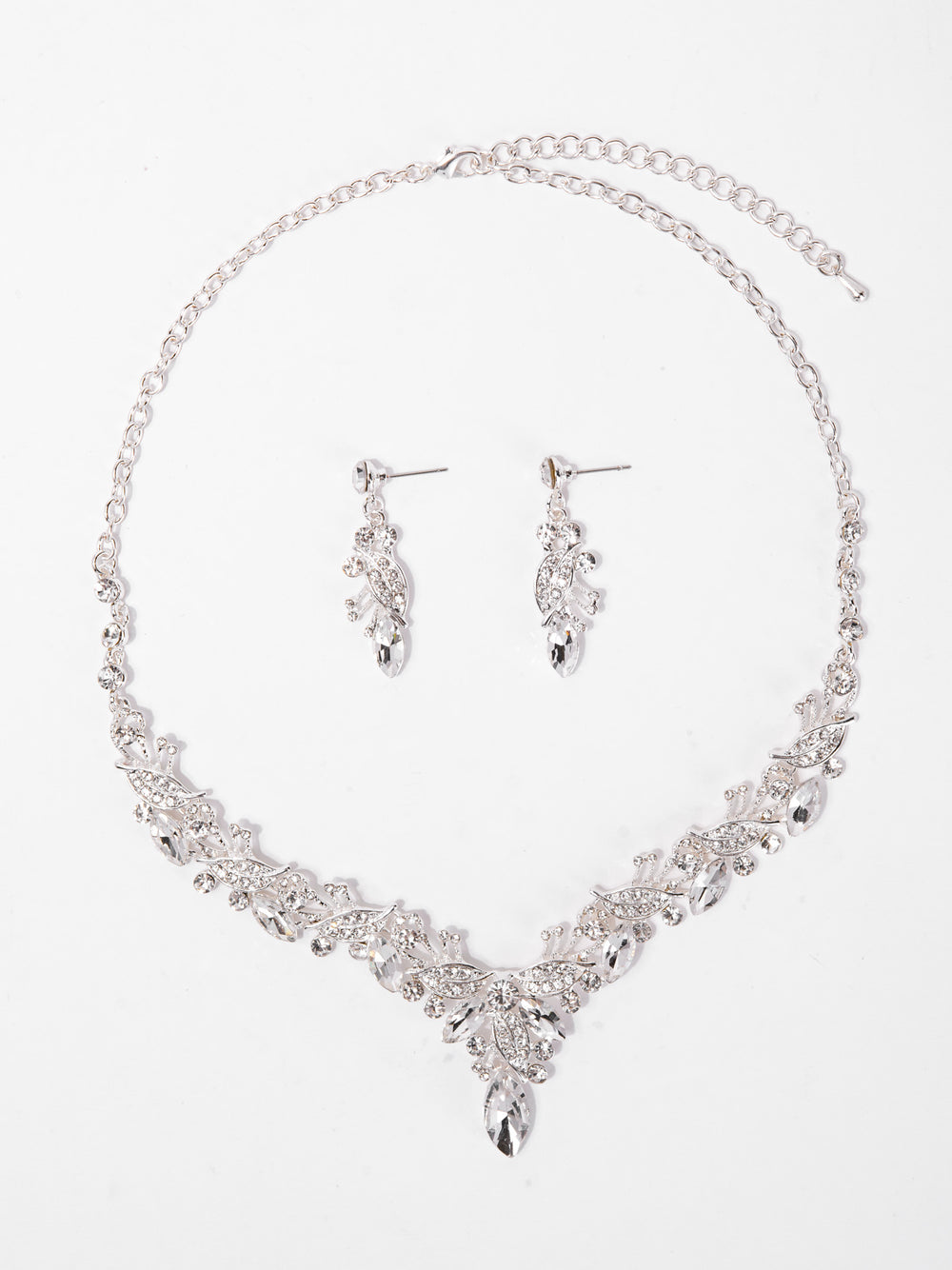 Cecilia Vine Gemstone Cluster V-Shaped Necklace Set