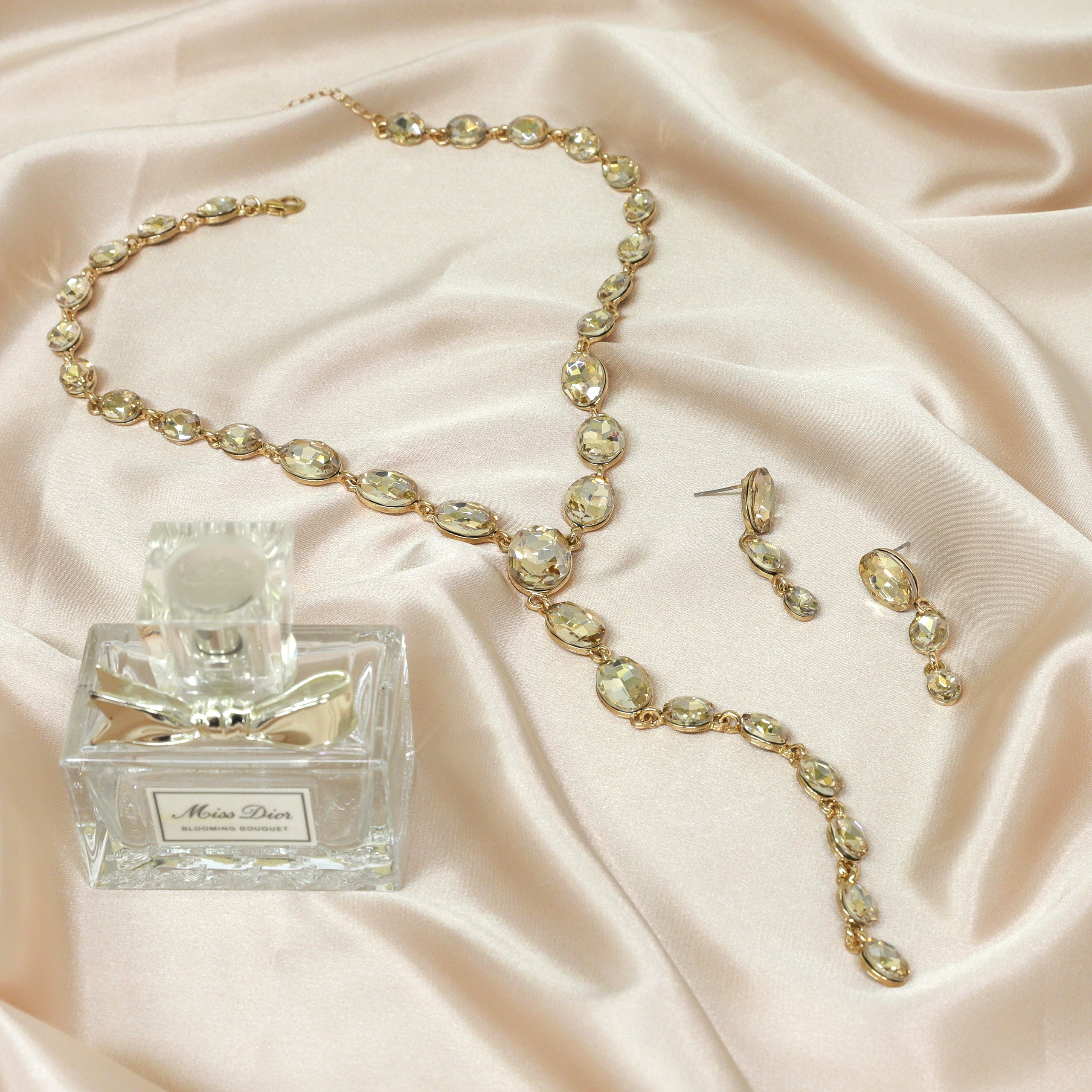 Vienna Oval Rhinestone Y Drop Necklace & Earring Set | Champagne