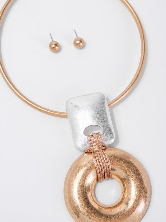 Stella Metal Stone Necklace Set