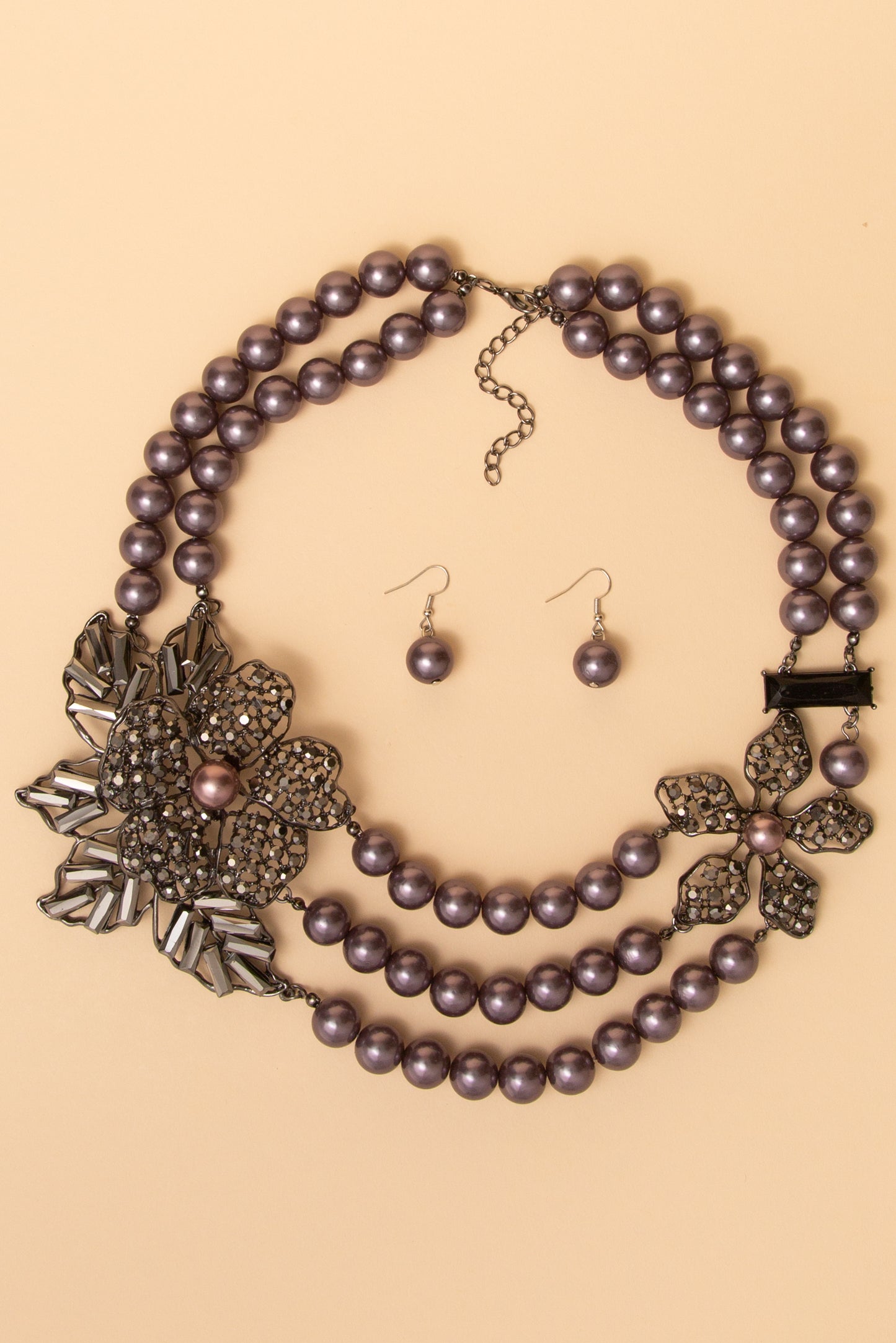 Anna Dual Strand Rhinestone Flower Pearl Necklace and Earring Set | Gray