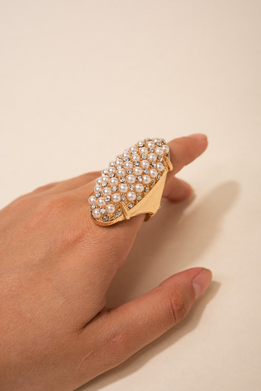 Xyla Pearl & Rhinestone Oval Shield Ring | Gold