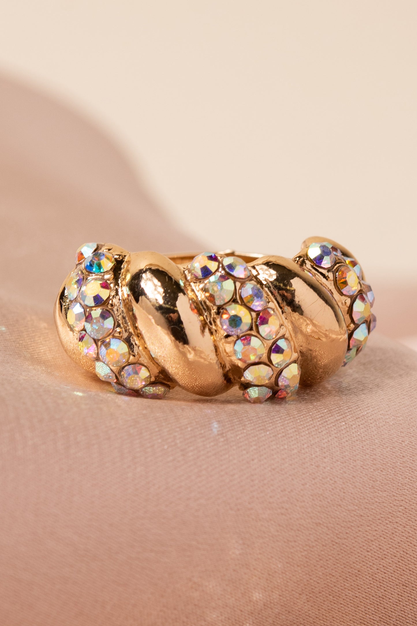 Rhea Pave Twisted Band Stretch Ring
