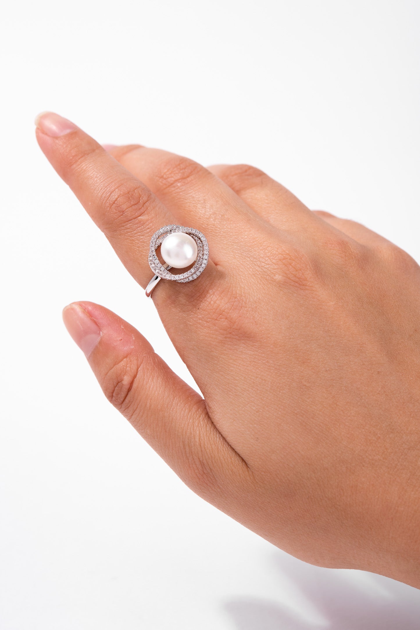 Georgia Solitaire Pearl Adjustable Ring