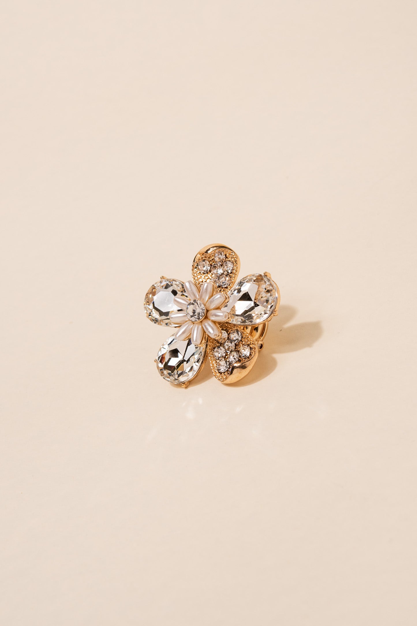 Leah Daisy Rhinestone Ring