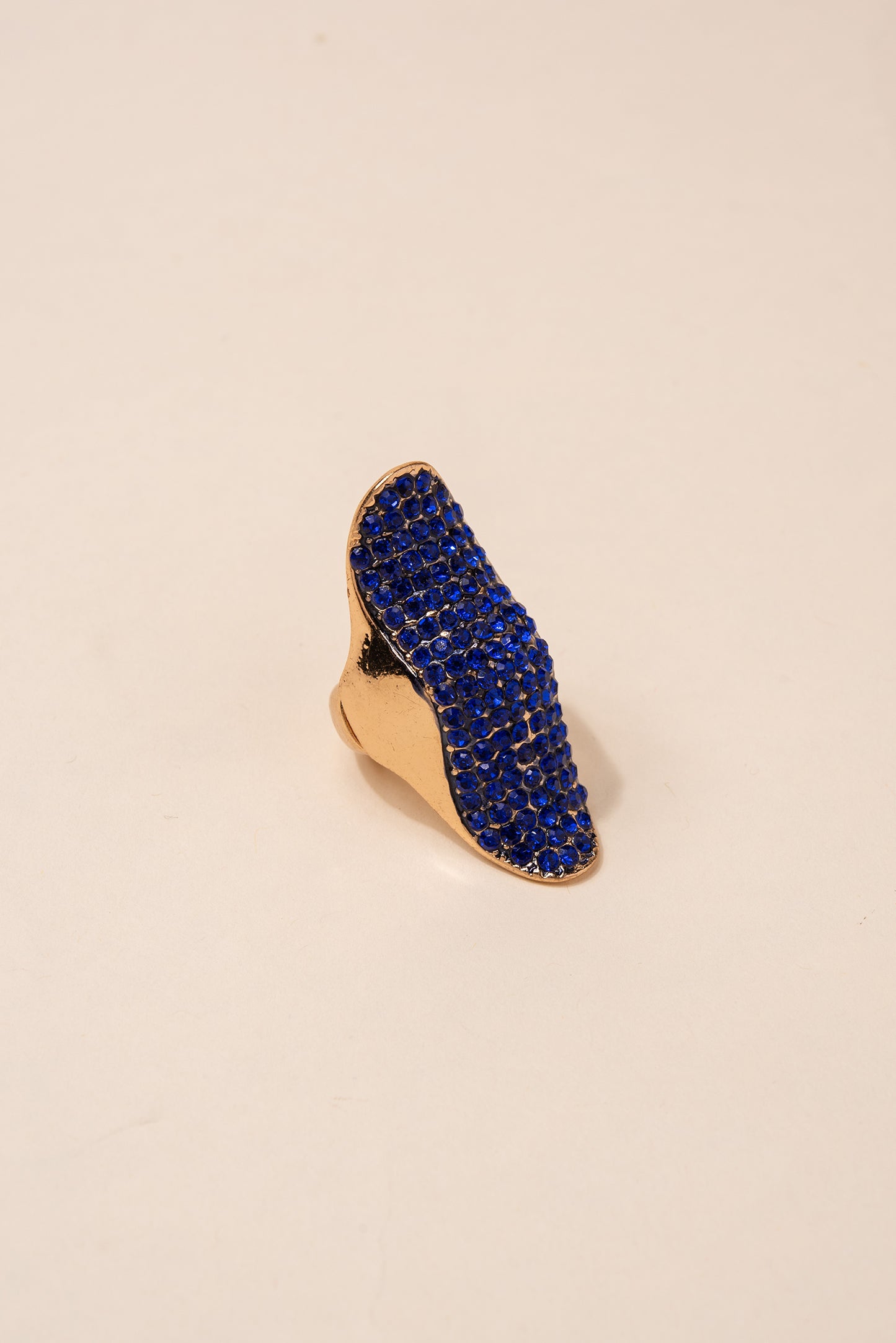 Raya Shield Ring