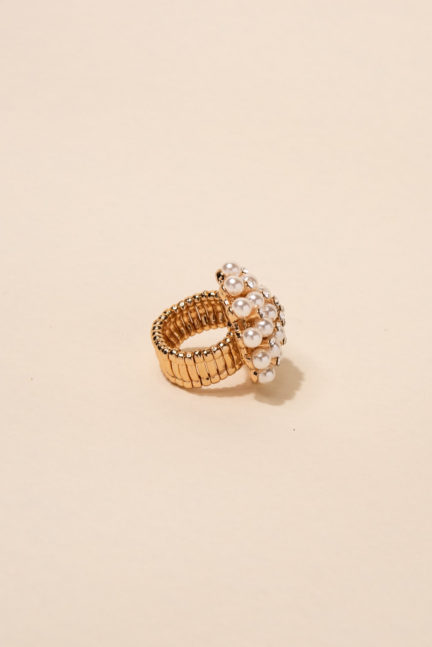 Dorothy Pearl & Rhinestone Round Stretch Ring