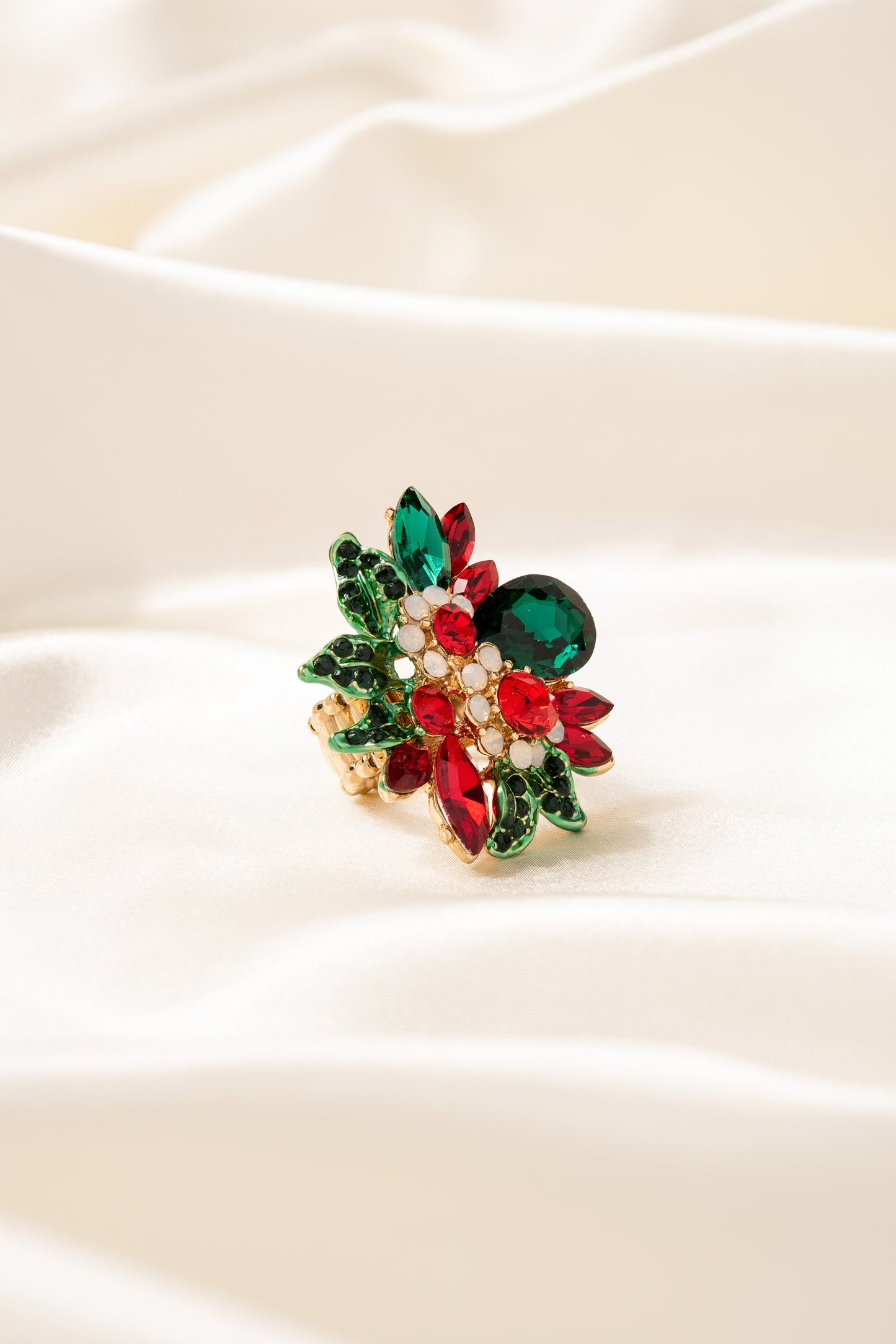 Willa Floral Rhinestone Ring