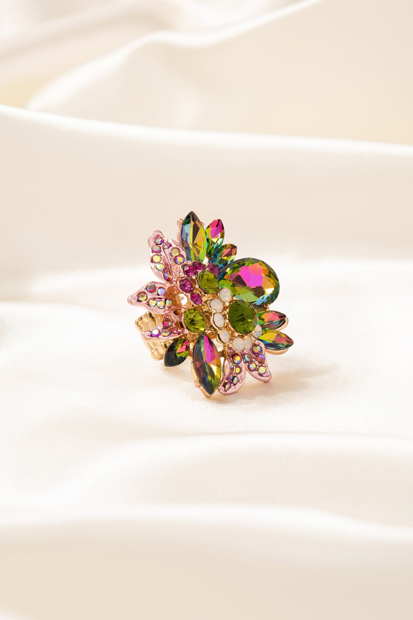 Willa Floral Rhinestone Ring