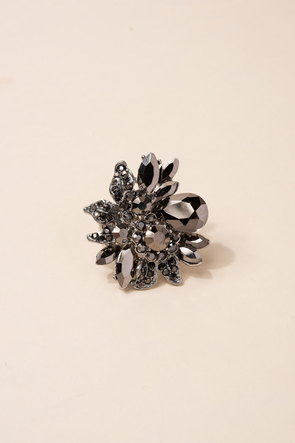 Willa Floral Rhinestone Ring